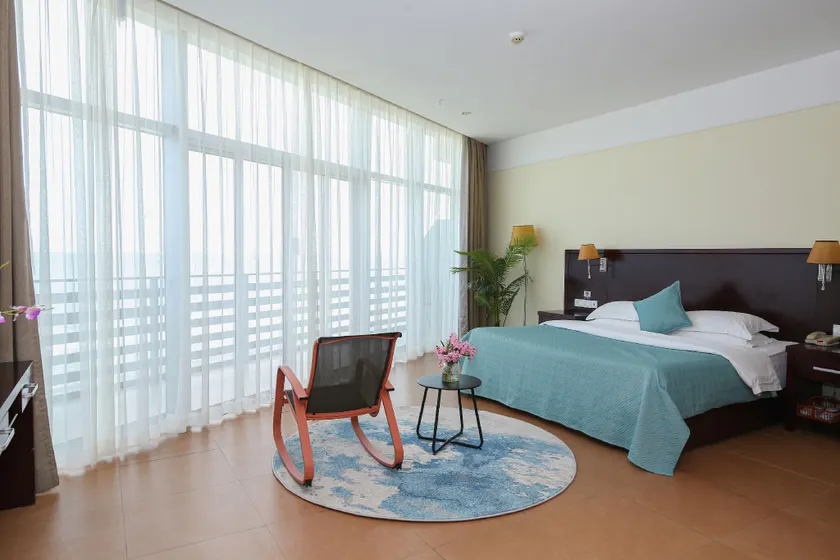 Beihai Silver Beach 1 International Conference Center Hotel - Image 1