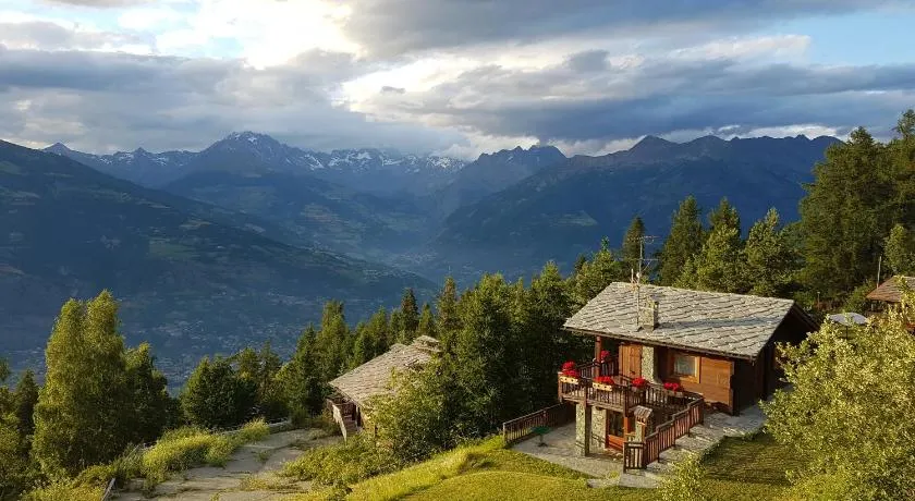 Chalet D'Antan - Image 1