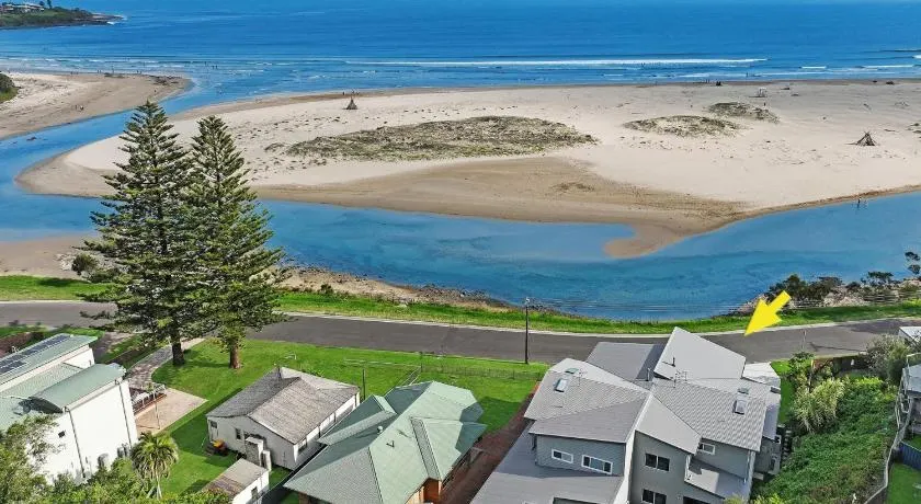 Southcape, Gerroa - Image 1