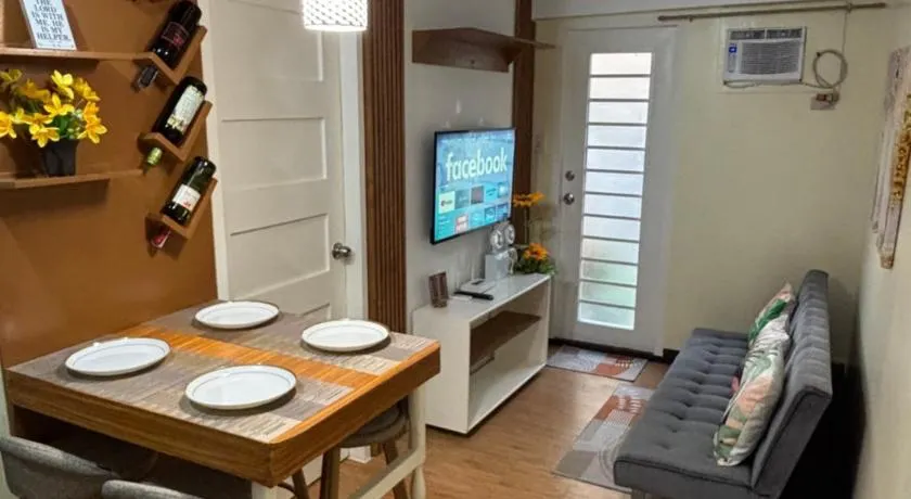 Condo near airport smx sm lanang grand regal hot - Image 1