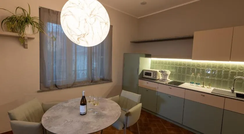Nidin Apartments - Image 1