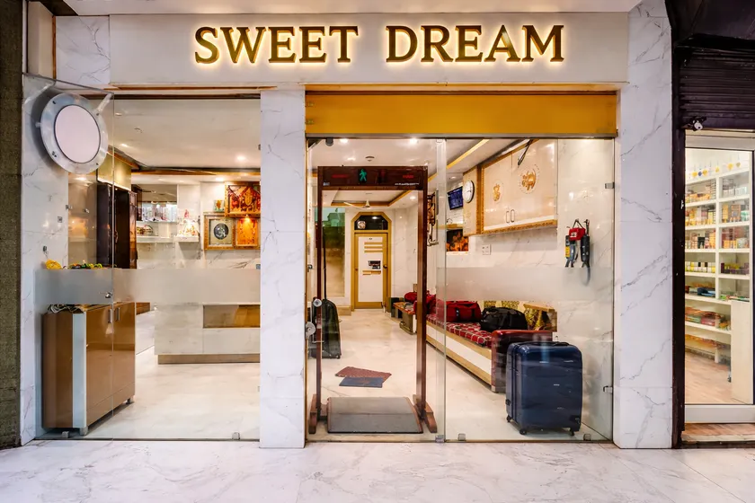 Hotel Sweet Dream Inn - Image 1