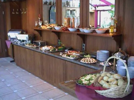Hotel Wettin - Image 1