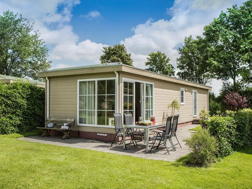 Comfortable chalet with WiFi, located in green Twente - Image 1