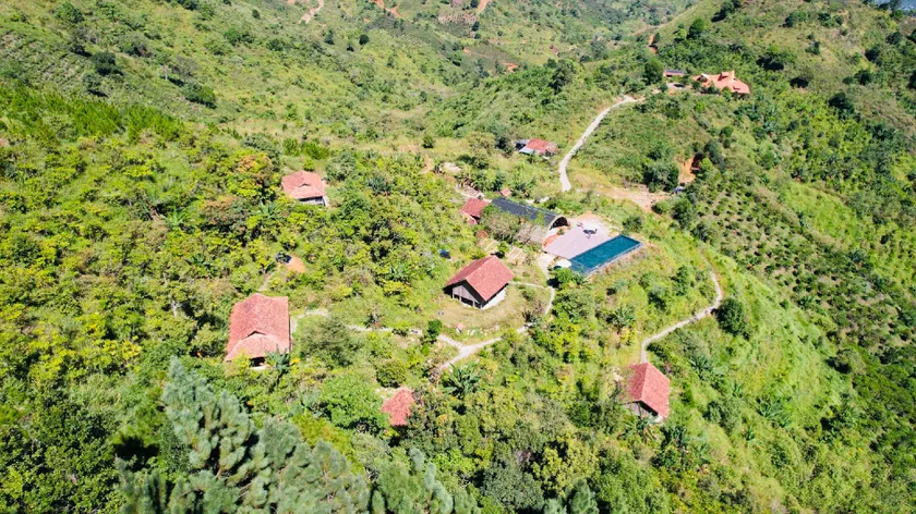 Cao Lan Hamlet - Image 1