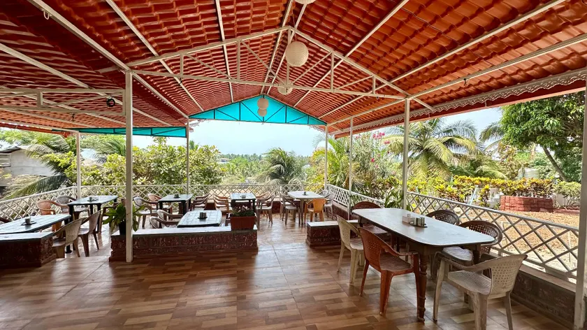 Sea Esta Resort & Cafe - Image 1
