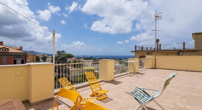 De Vivo Realty - La Nave del tè - Image 1
