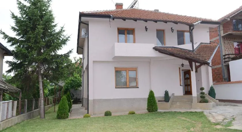 Prenoćište-Vila Tasić - Image 1