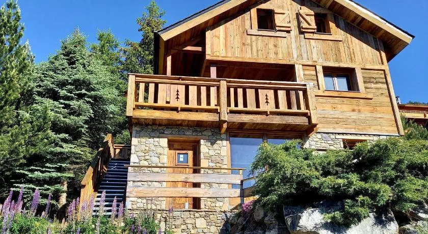Le Chalet Perce-Neige - Image 1