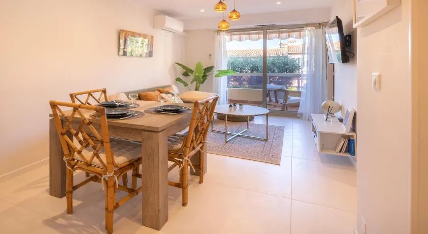 Lumineux, tout confort, Wifi & Terrace & Parking - Image 1