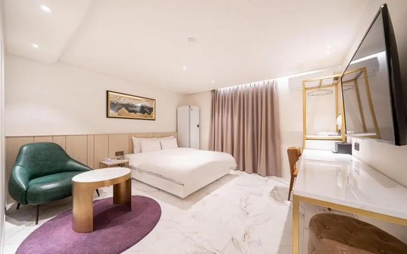 Jeonju Seosin-dong Hotel Azit - Image 1