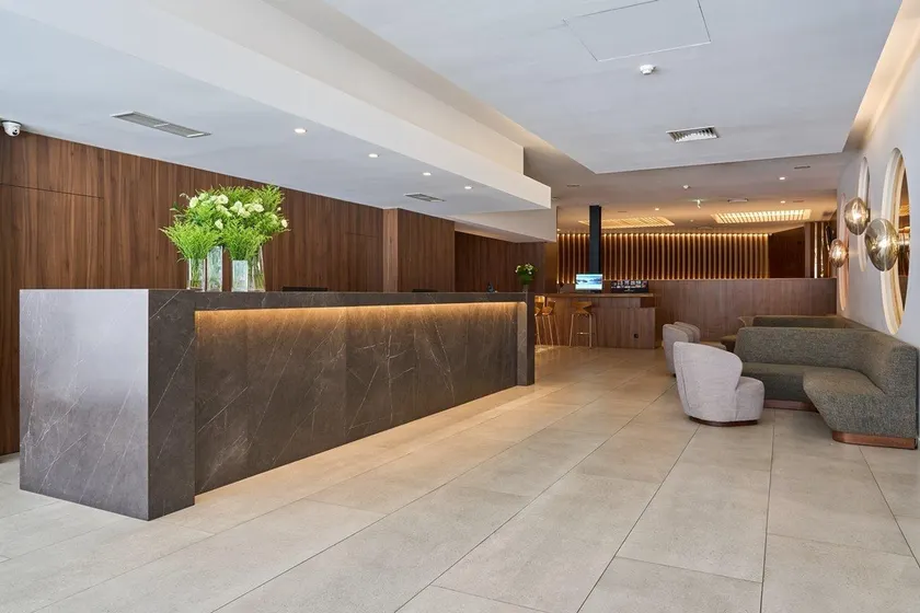 Portus Cale Hotel - Image 1
