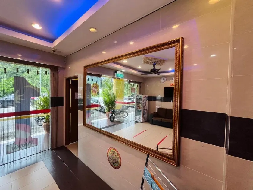 Kampar Times Inn Hotel - Image 1