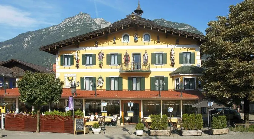 Atlas Posthotel - Image 1