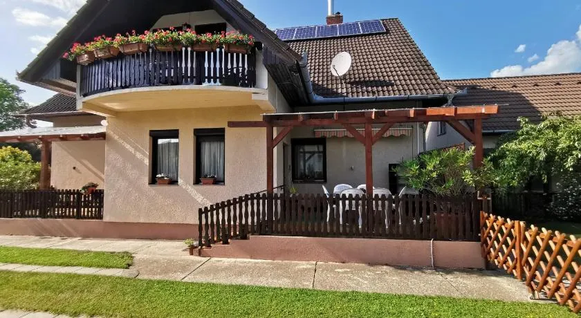 Erika Apartman Klímával - Image 1