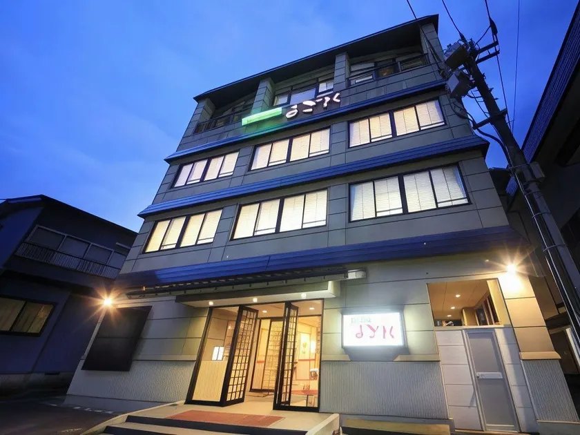 Semi Onsen Shiki No Yado Magoroku - Image 1