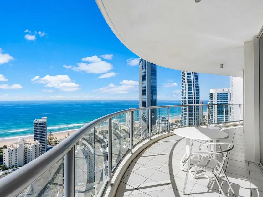Bellagio@Chevron, Luxe, 2 Bedroom Apartment in the Heart of Surfers Paradise! - Image 1