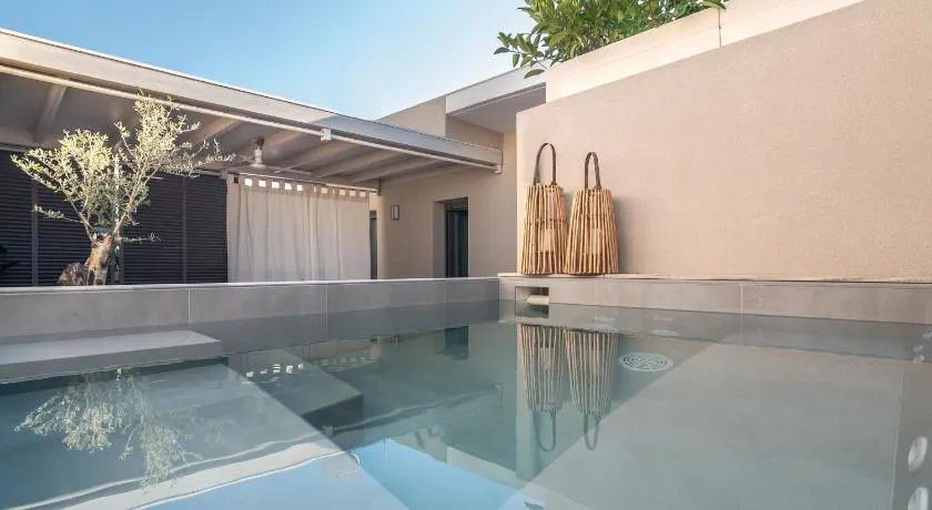 Casa Luna - Image 1