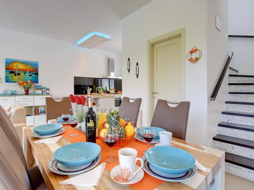 Holiday Home in Novigrad with Pool near Beach - Image 1
