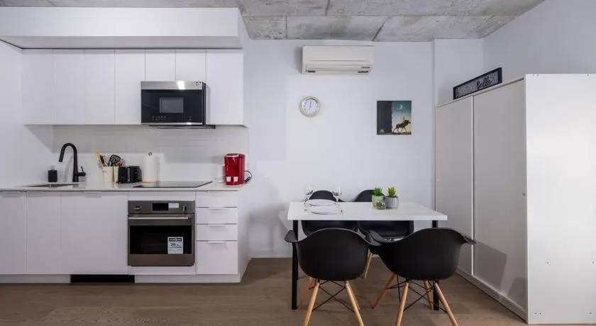 Furnished Studio with balcony - Downtown #311784 - Image 1