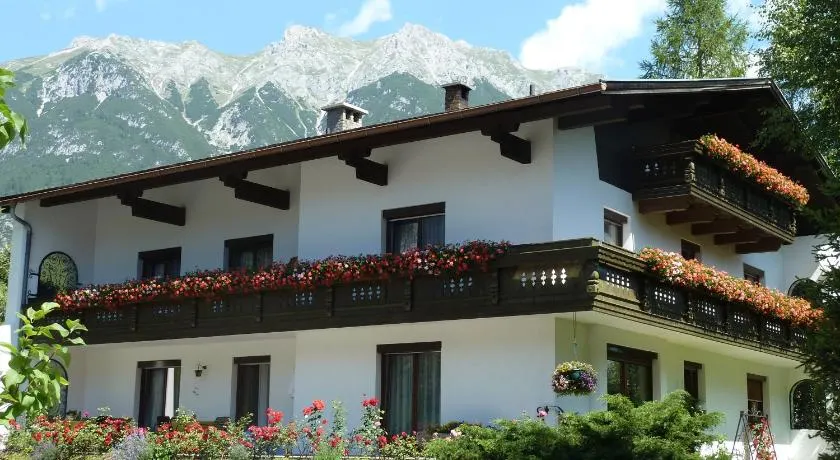 Pension Holzmann - Image 1