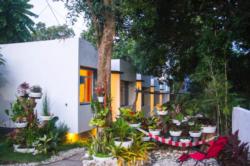 Bohol Emerelle's Tourist Inn - Image 1