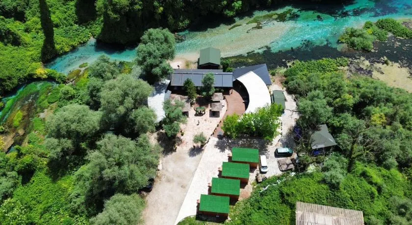 Blue Eye Saranda Cabins - Image 1