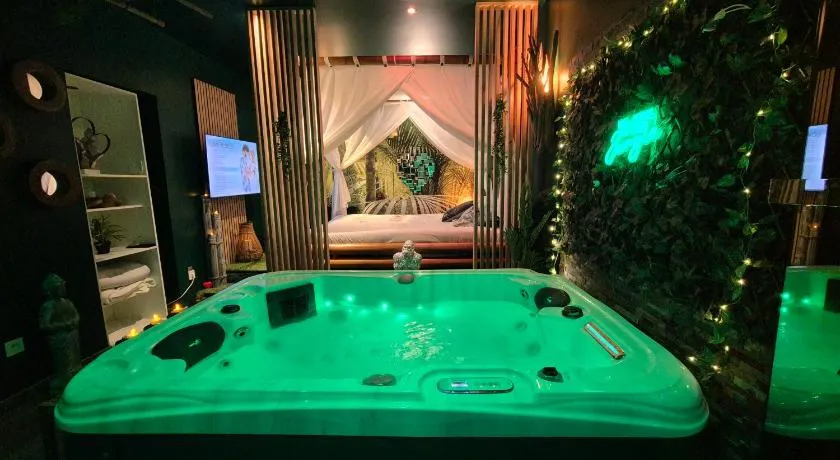 Lov'appart jacuzzi et fauteuil massant - Image 1