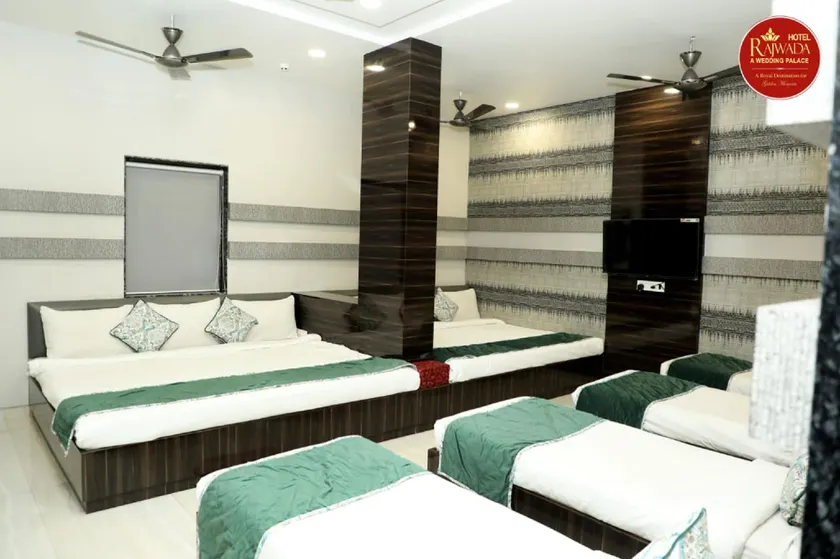 Hotel Rajwada Palace - Image 1