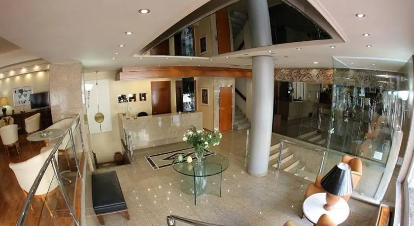 Hotel Galaxias - Image 1
