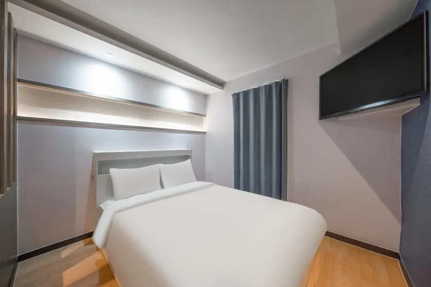 Yanolja Mir Self Check-in Hotel - Image 1