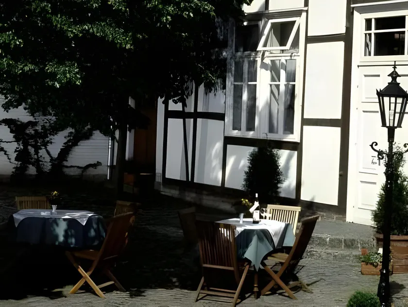 Landgasthaus & Hotel Lindenhof - Image 1