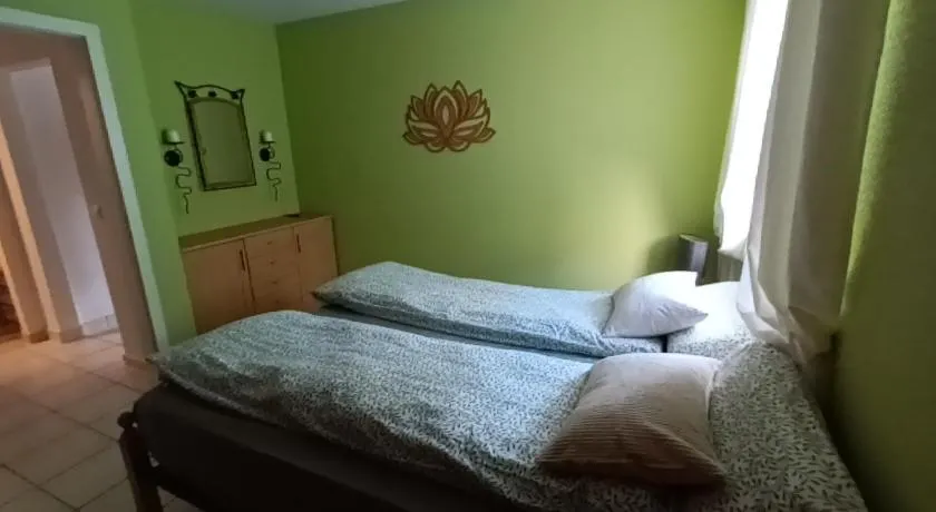 Home sweet Home - Image 1