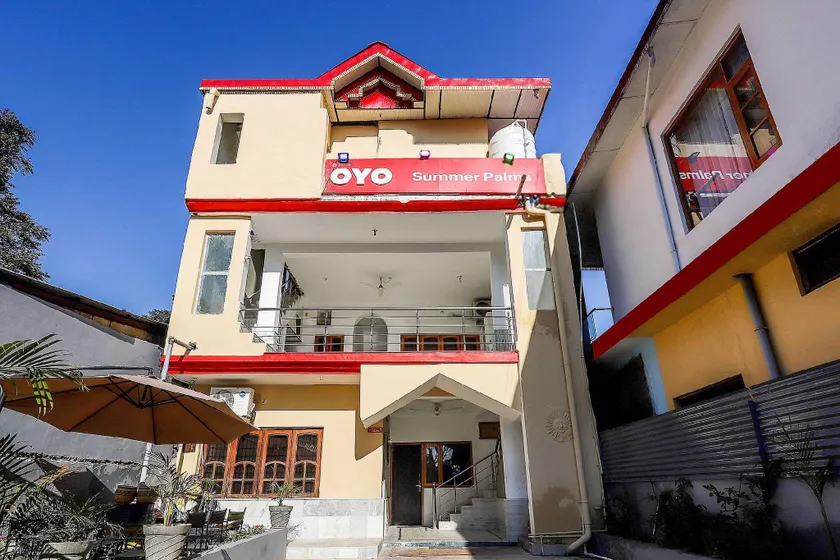 Hotel O Summer Palm - Image 1