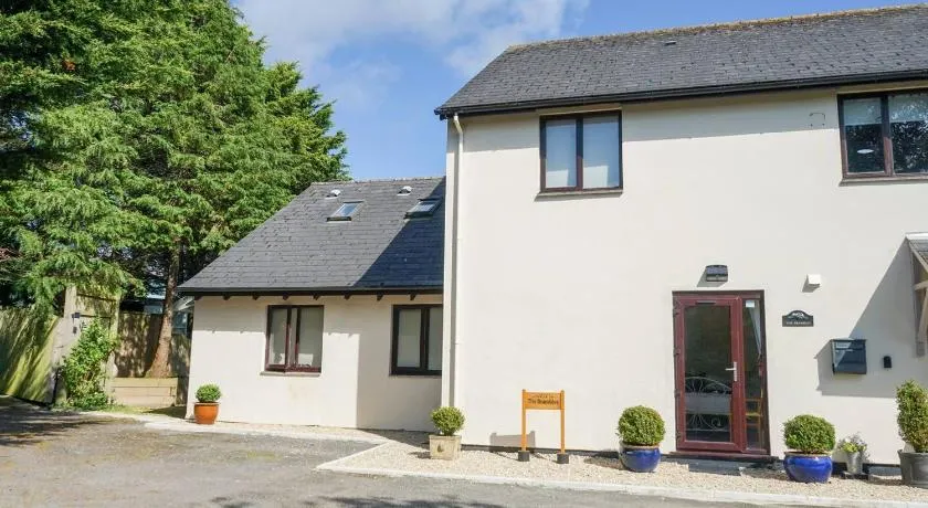 Peaceful Annexe With Patio Near Coast & Exmoor - Image 1