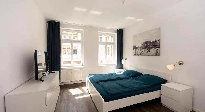 L.E. Home - Image 1