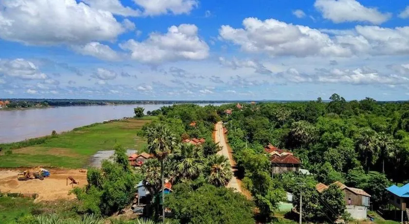 OBT Homestay and Bungalows - Image 1