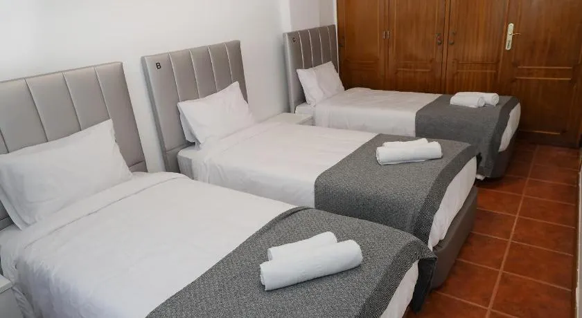 lisbon Home host - Image 1