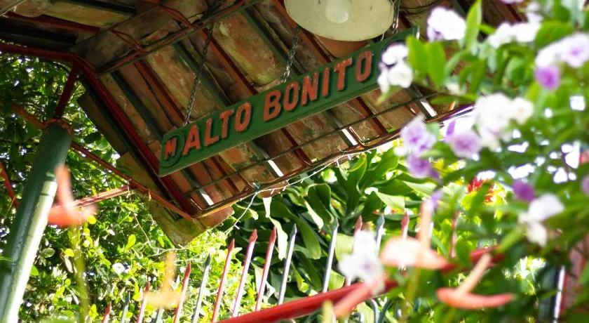 Chalet Alto Bonito - Image 1