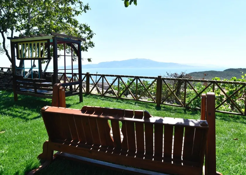 Eşsiz deniz ve Midilli manzarası-1 - Image 1