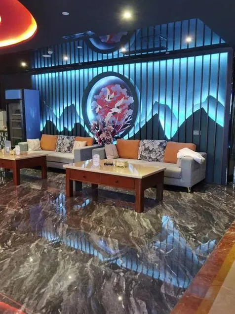 Wanli Hotel (Chengdu Head Office) - Image 1