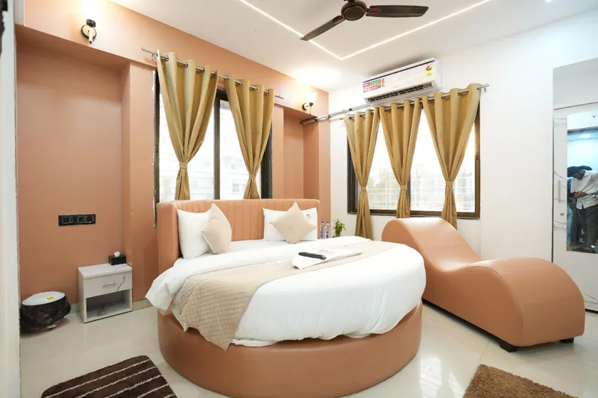 Elysia By THL-Near Westend Mall Aundh - Image 1
