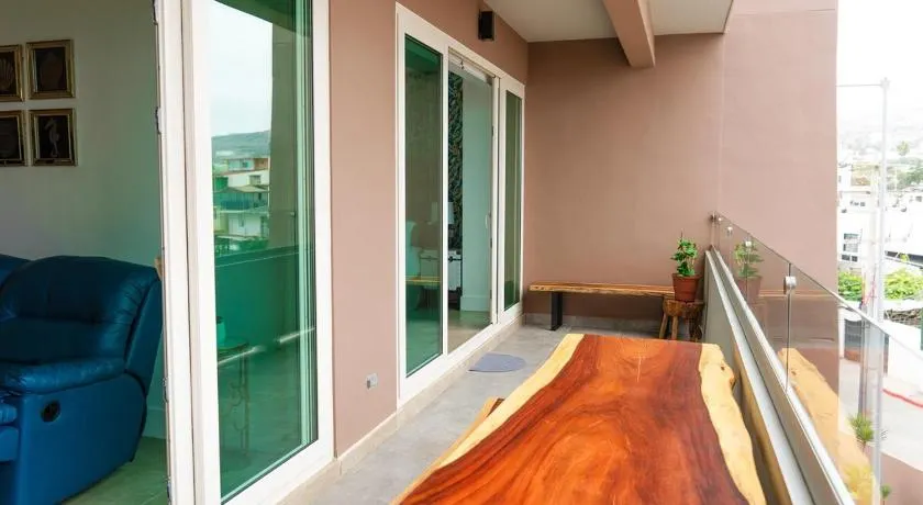 Comodo Condominio con Jacuzzi vista al mar - Image 1