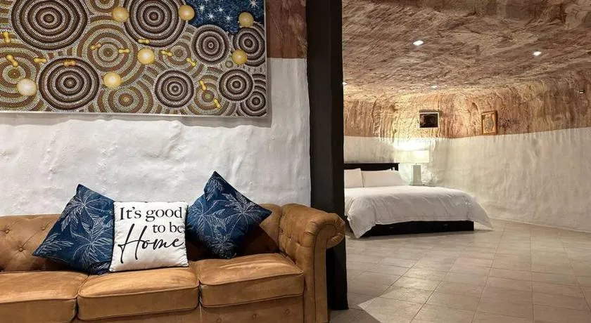 Cozy Cave Coober Pedy - Image 1
