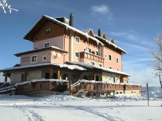 Principessa Giovanna Boutique Chalet - Image 1
