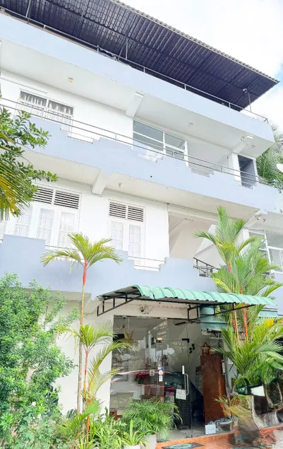Holiday Inn Unawatuna - Image 1