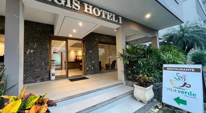 Regis Hotel I - Image 1