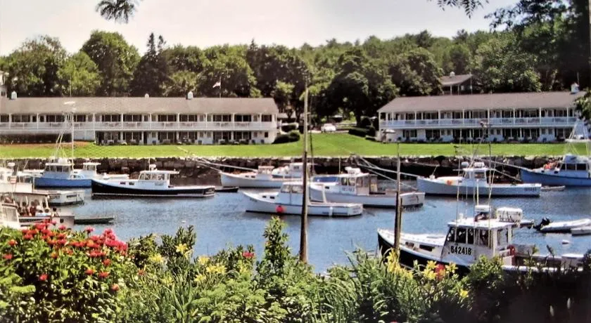 Auberge on the Cove - Image 1