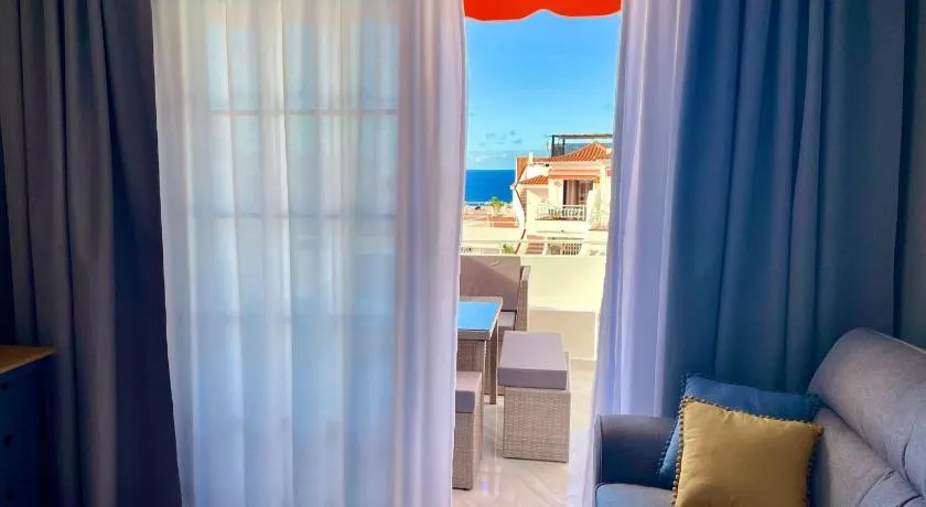 Luxury Diamond - Ocean view, Big terraces, Air Con, Wifi - Image 1