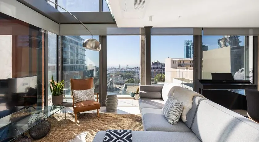 Always-Power Trendy De Waterkant Loft - Image 1
